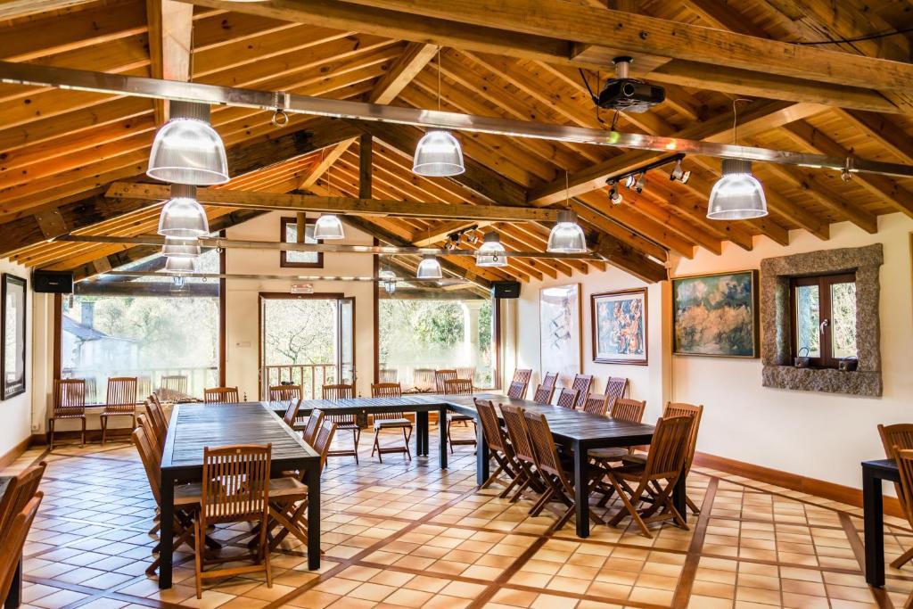 Entre Os Rios - Casa Rural Y Enoturismo Pobra Do Caraminal Ngoại thất bức ảnh